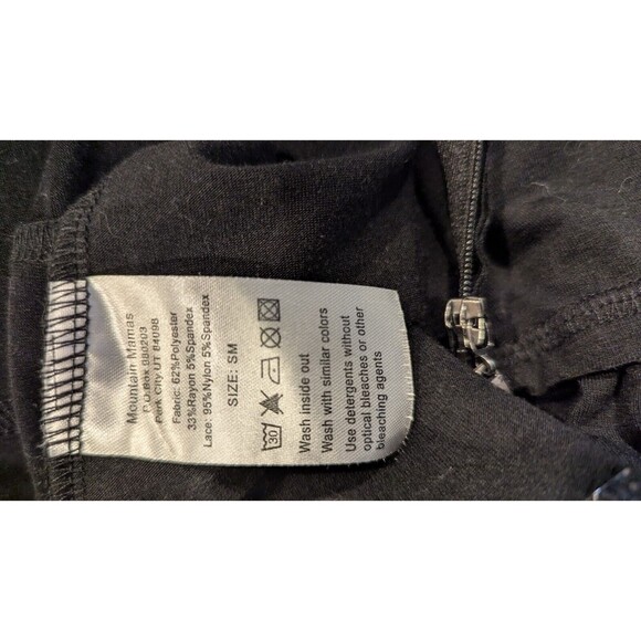Mountain Mamas Black zip front lace hood sweatshirt SZ M‎ Feminine Whimsigoth - Picture 7 of 7
